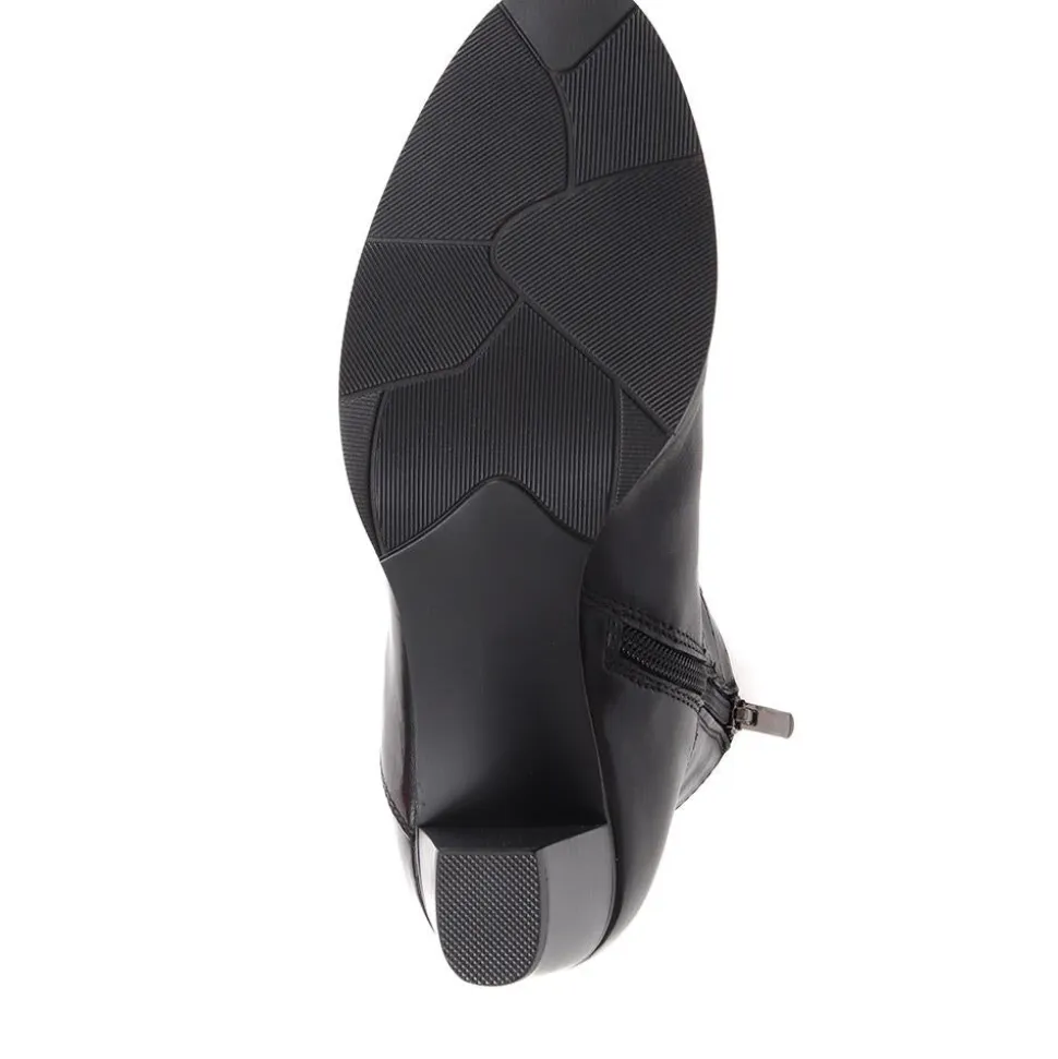 Sonia Heeled Boots - Black