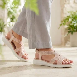Stretch Fit Embellished Daily Sandals - Pink