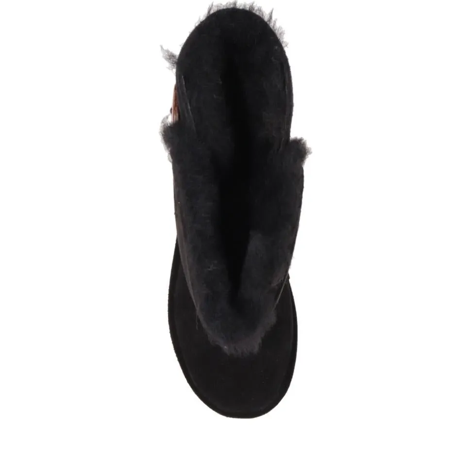 Warm Buttoned Calf Boots - Black
