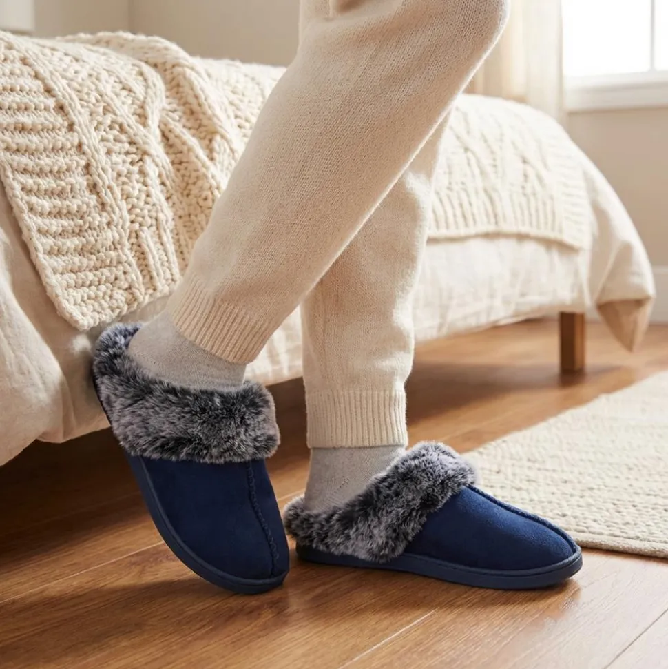 Warm Lined Cushioning Luxury Fur Slippers - Navy