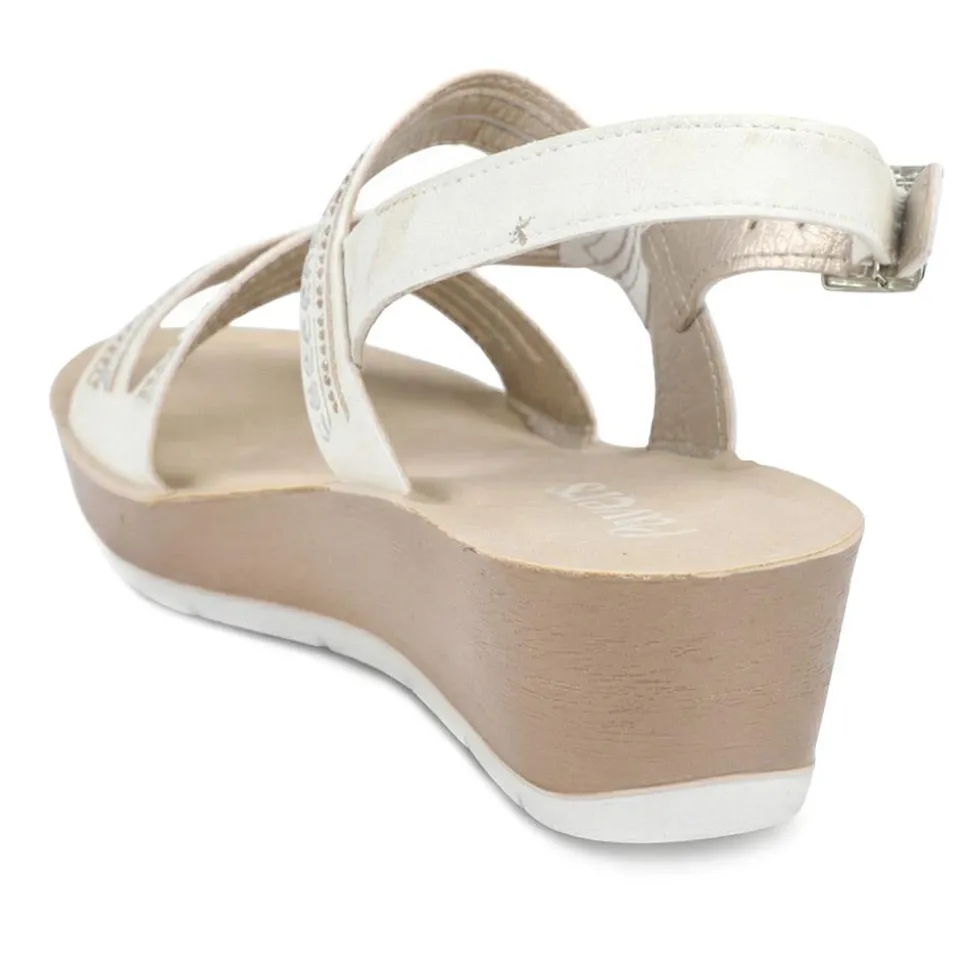 Wedge Heeled Buckle Fasten Sandals - White