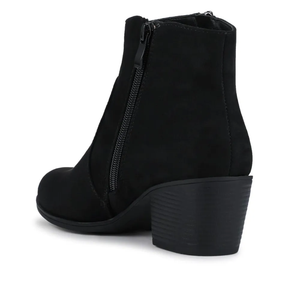 Western-Heeled Ankle Boots - Black