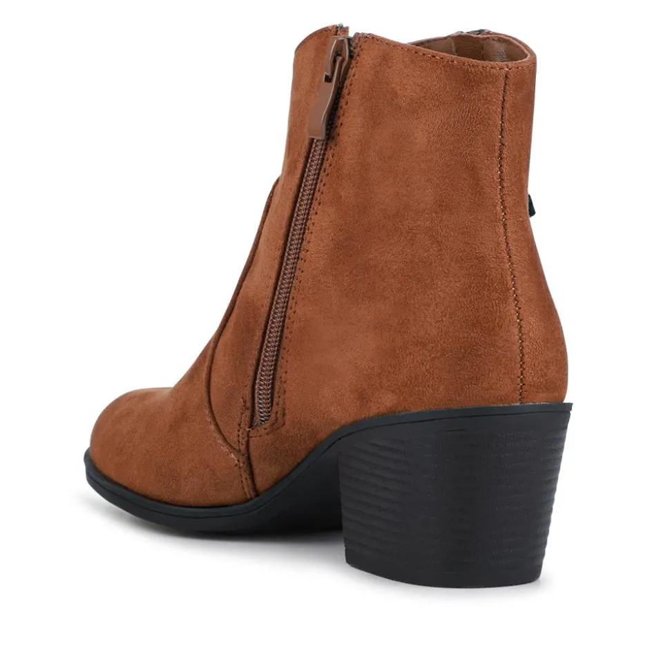 Western-Heeled Ankle Boots - Tan