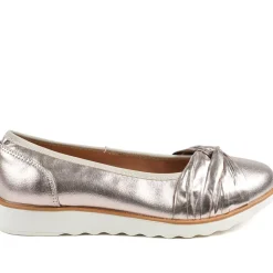 Wide Fit Chunky Bow Detailed Pumps - Gold