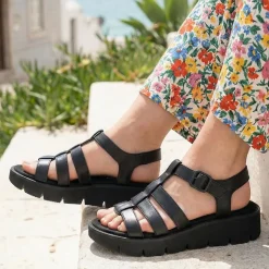 Wide Fit Wedged Fisherman Sandals - Black