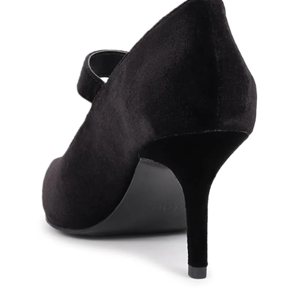 Yumi Heeled Court Shoes - Black