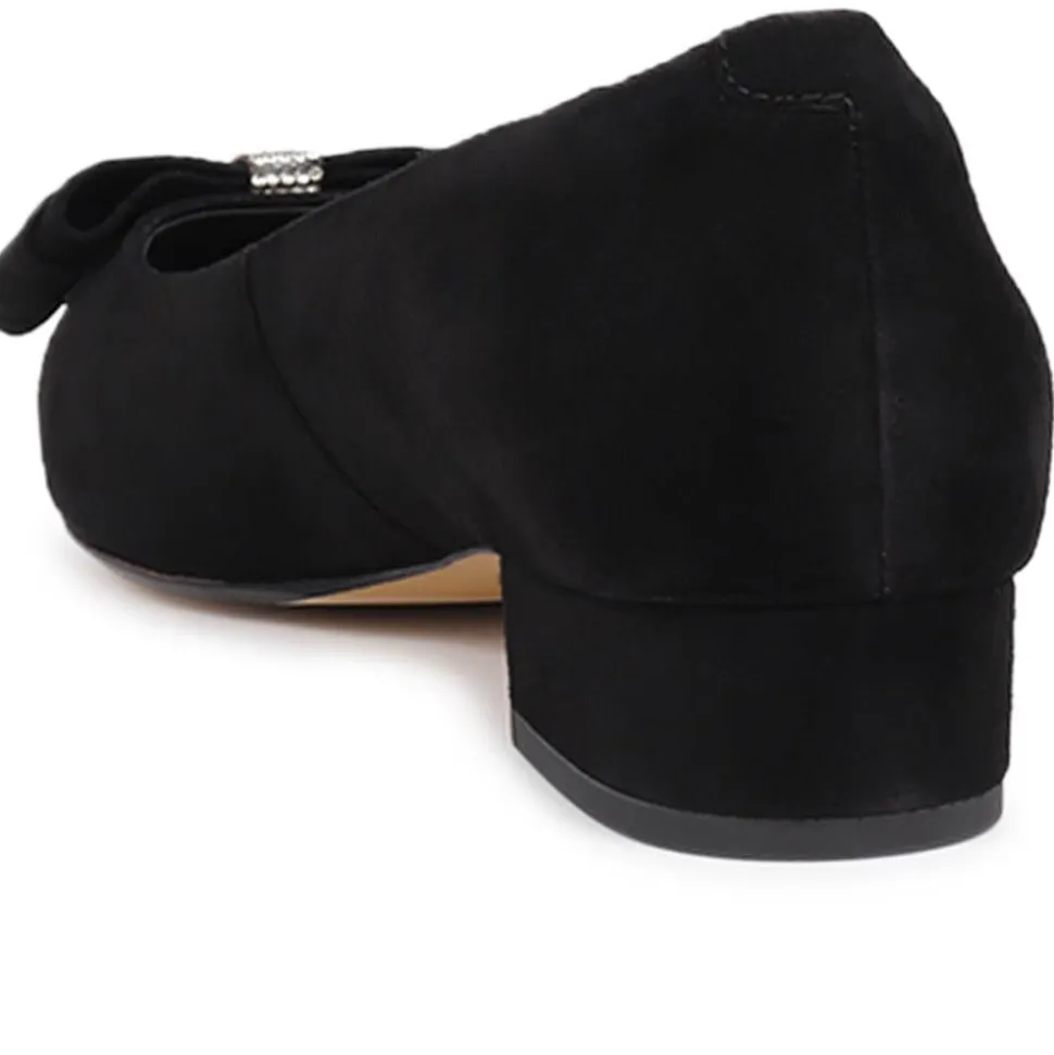 Zanzibar Pointed-Toe Flats - Black