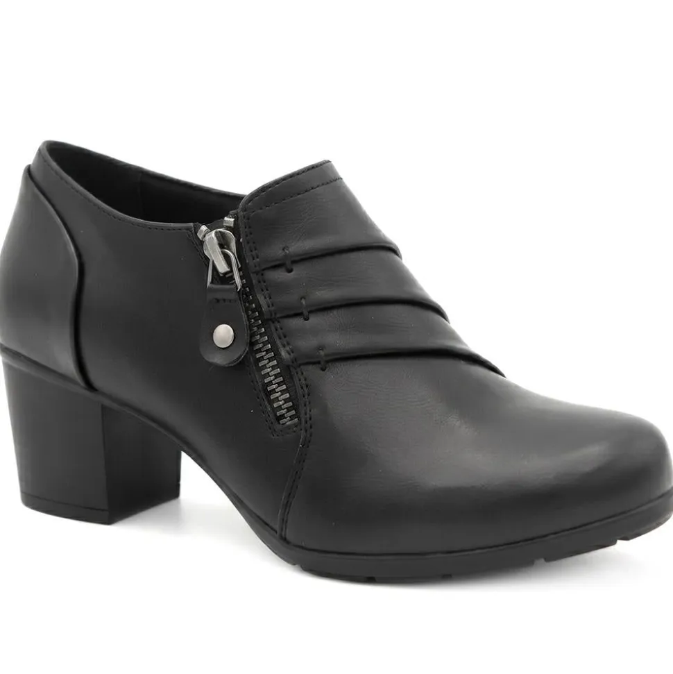 Zip Fasten Block Heel Ankle Boots - Black
